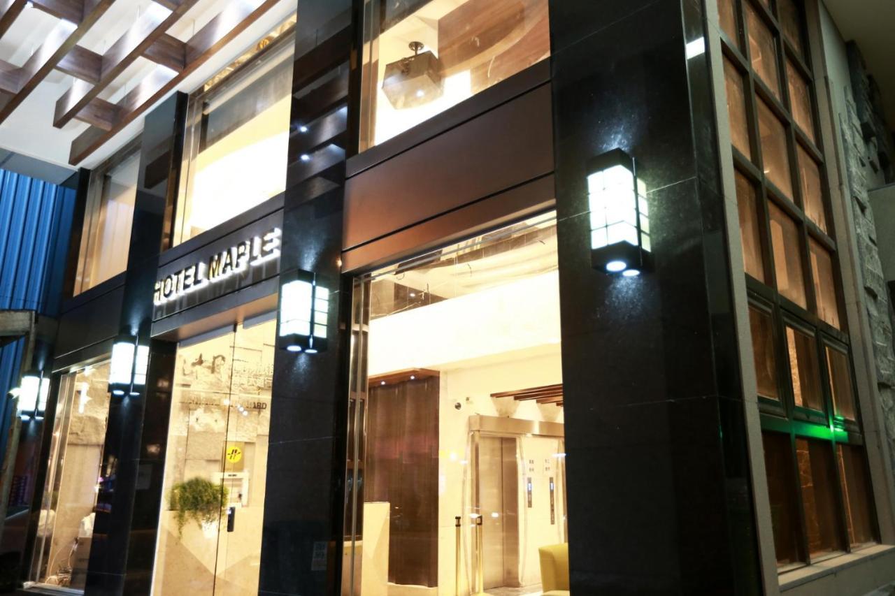 Hotel Maple Taiwan Boulevard Taichung Exterior photo